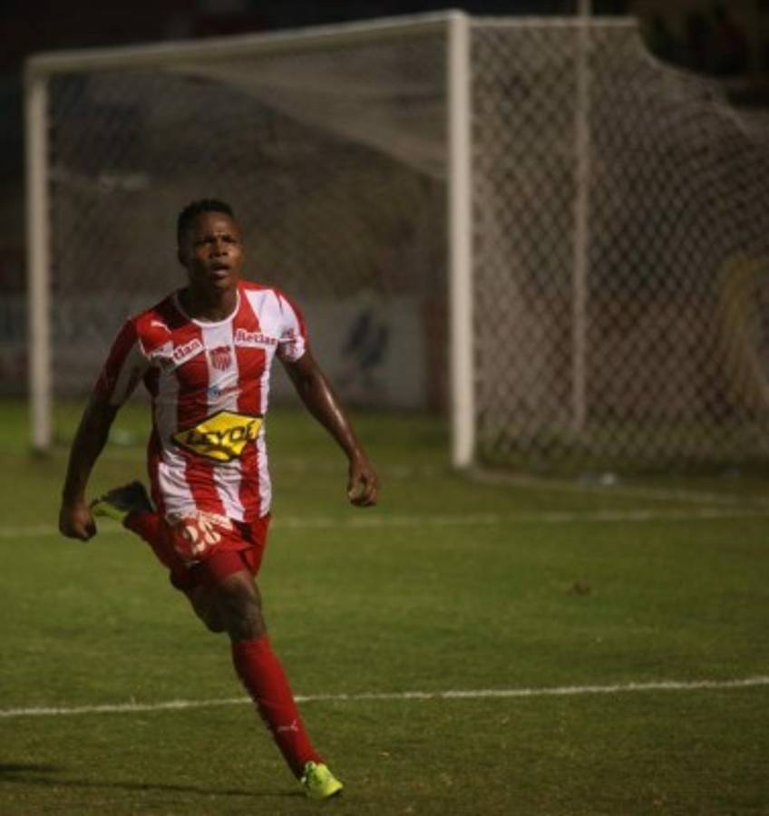 Vida-Victoria: las últimas figuras destacadas en el clásico ceibeño hace cinco años