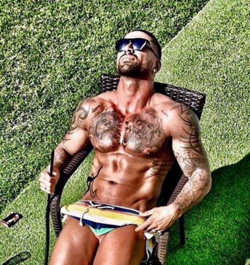 ¡Increíble cambio! De futbolista del Atlético de Madrid a físicoculturista