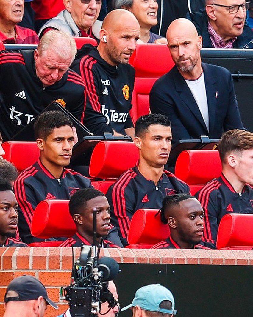 No lo podía creer: así captaron a Cristiano Ronaldo en el banquillo tras los goles que recibía el Manchester United