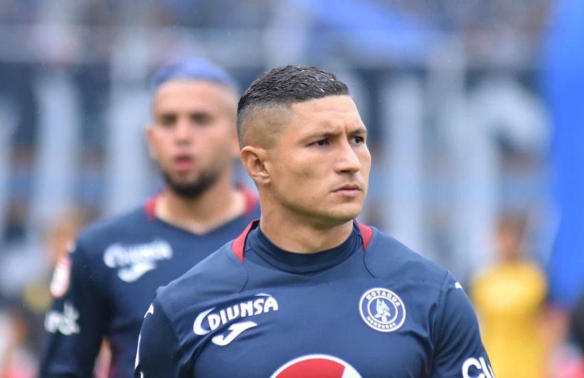 FICHAJES: Cuatro bajas en Motagua y ‘sonsacan’ al Chino López, Olancho FC quiere a delantero legionario y el futuro de Michaell Chirinos
