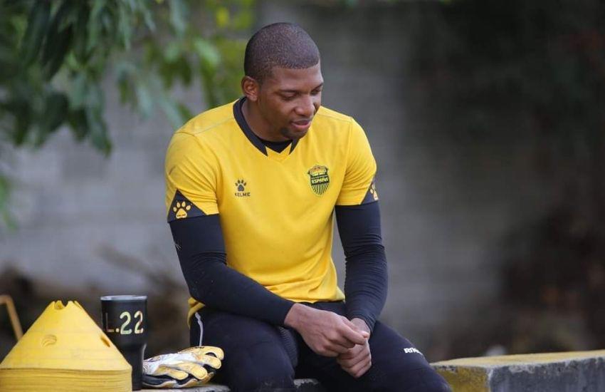 Real España le pone fin a los rumores y anuncia la renovación de Buba López de cara al Apertura 2022