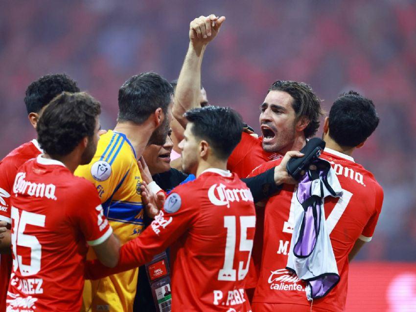 Así fue el último baile de Gignac con Tigres: increíble fallo y sin título
