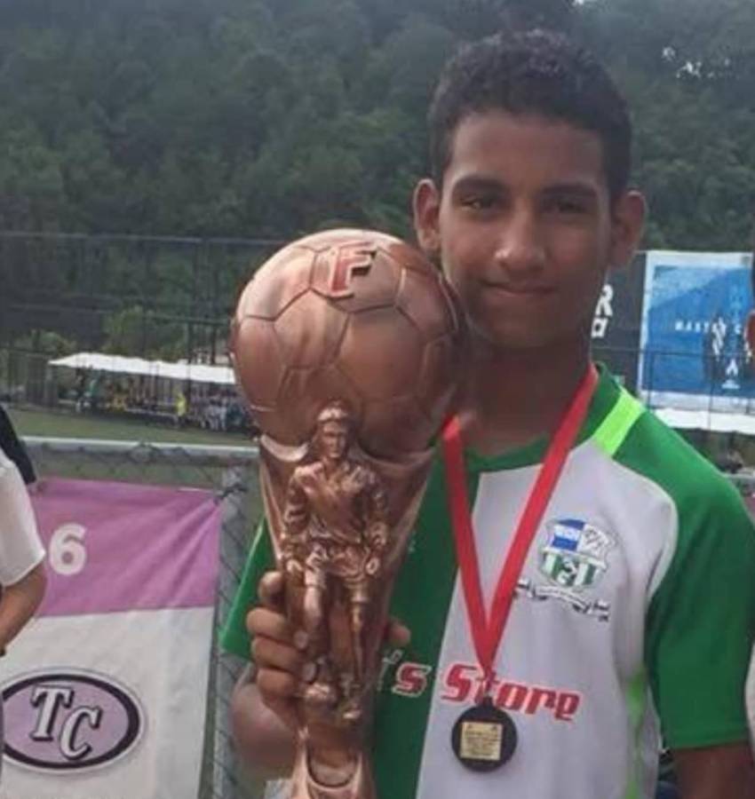 Asesinan a joven jugador hondureño en su casa en San Pedro Sula; el doloroso mensaje de su club