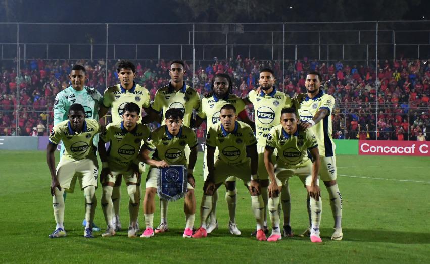 Javier López se volvió loco: Motagua recibió mala noticia en pleno festejo en Guatemala
