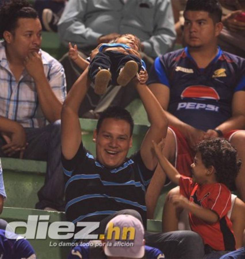 Así se vive el ambiente de la final