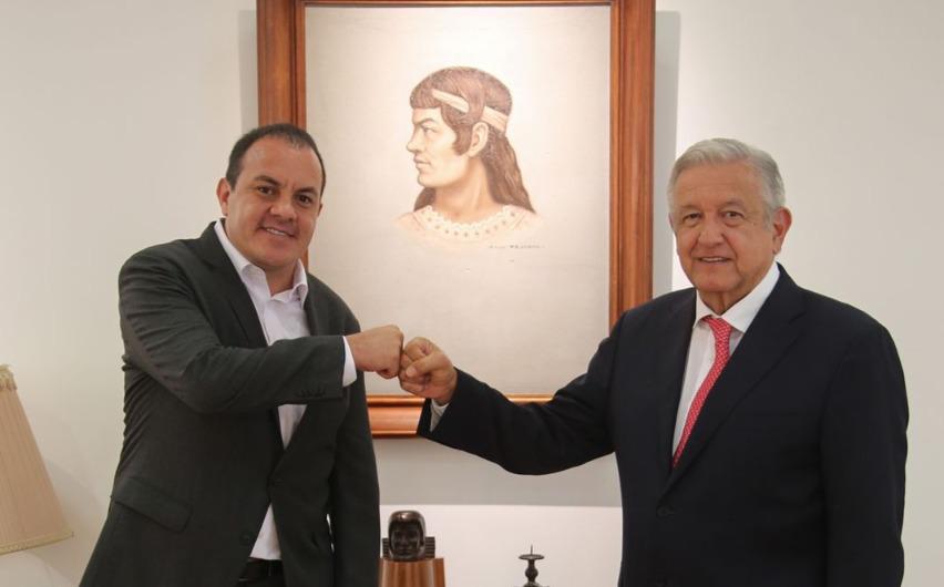 El presente inesperado de Cuauhtémoc Blanco: lo que cobra como gobernador, las fotos con criminales y una narcomanta