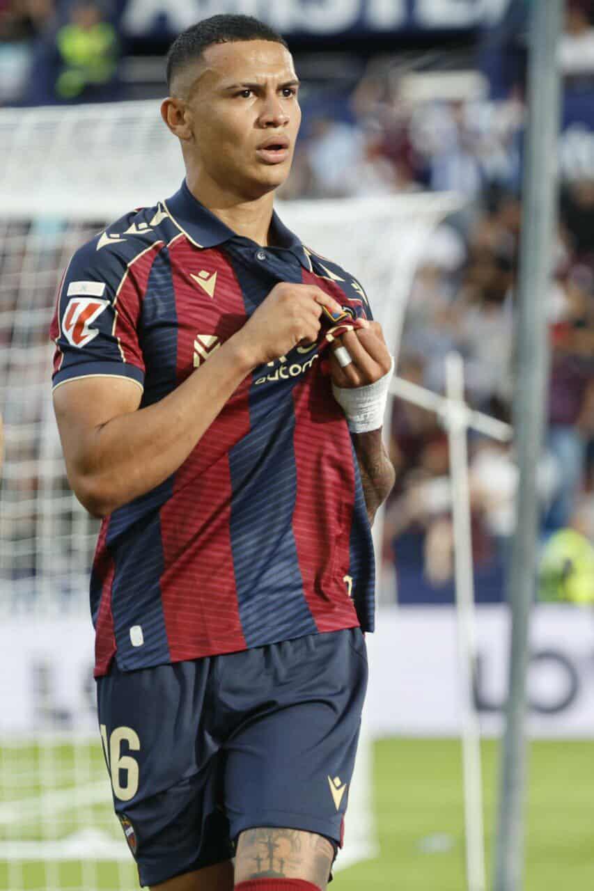 Kervin Arriaga marcó su primer gol con la camisa del Levante.