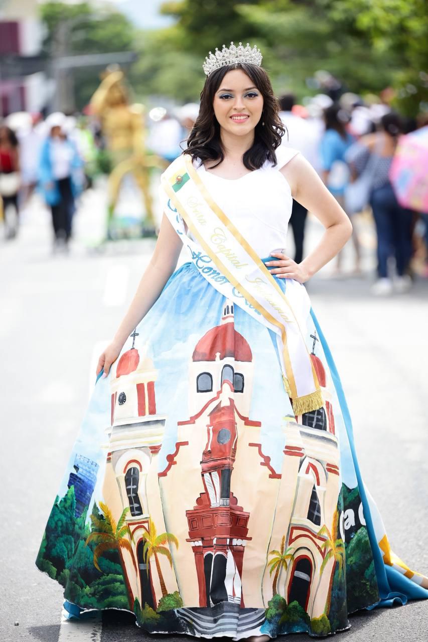 “Influencers” hondureños desfilando, mascotas y las otras curiosidades de las fiestas patrias 2023