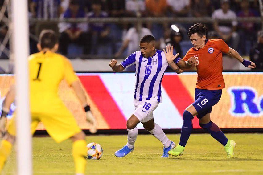 Tragedia familiar, verdadero lugar de nacimiento y su religión, así es la vida de Rigo Rivas, figura de la Selección de Honduras ante Haití