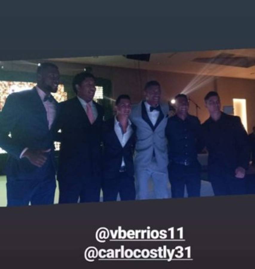 Las nuevas fotos que no has visto de la lujosa boda de Carlo Costly y Tita Torres