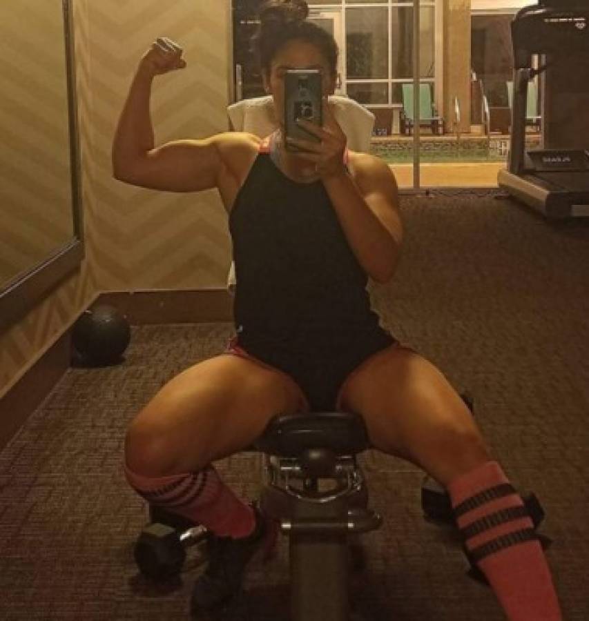 Así es la primera mujer mexicana que firma con la WWE y levanta suspiros en las redes sociales