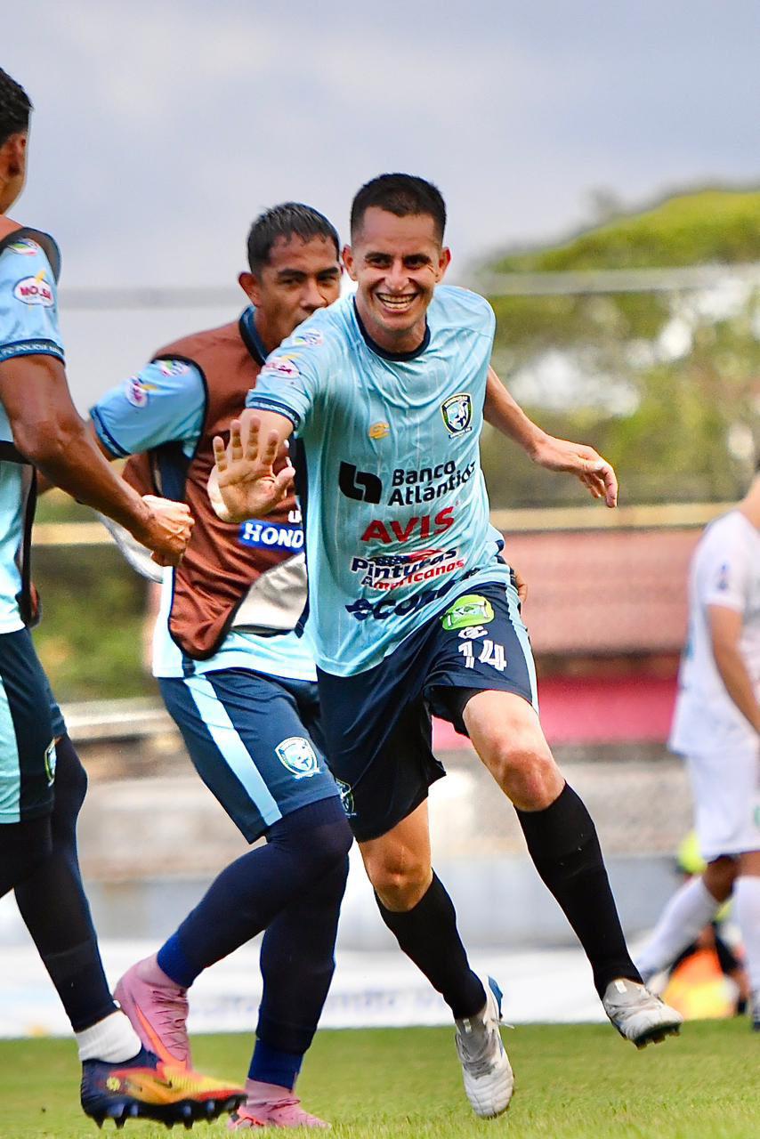 EL MERCADO: Real España abrió la chequera, barrida en Motagua, Olancho FC pone en jaque a los grandes y Olimpia hace anuncios