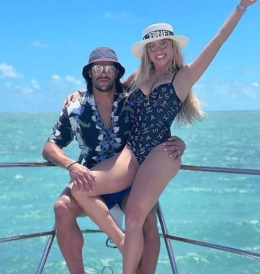 Así es la vida de Hulk con Camila, su bella esposa y la sobrina de su ex; el sorpresivo anuncio que hizo la pareja