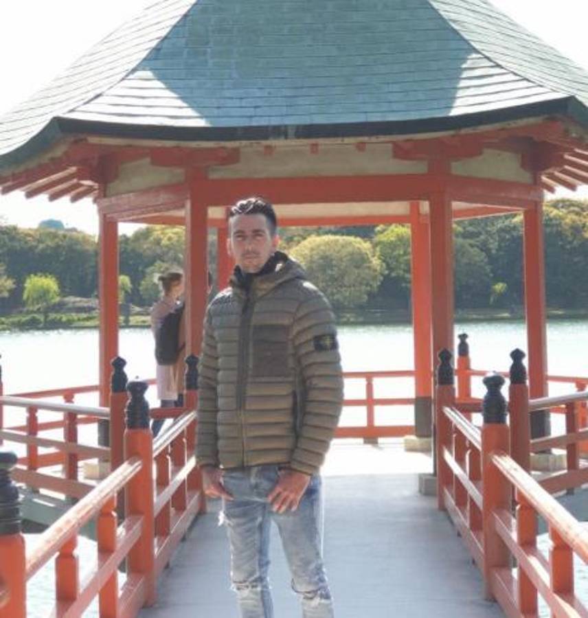 El dinero no evita la soledad: jugó el Clásico con Barcelona, se retiró con 32 años por un duro motivo y ahora es empresario