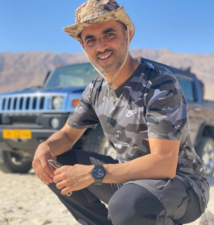 Este es el abogado que le hizo un ofertón a Messi por el bisht que recibió del Emir de Qatar y revela para qué lo necesita