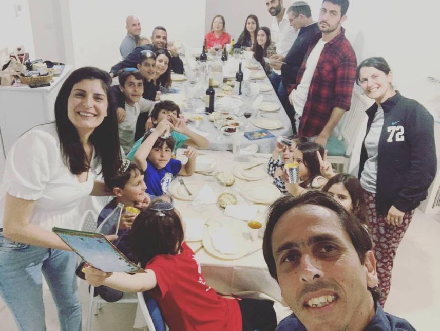 ¿Quién es Shaked, el sobrino del ex jugador Yossi Benayoun que mató a tres terroristas de Hamas para salvar a su familia?
