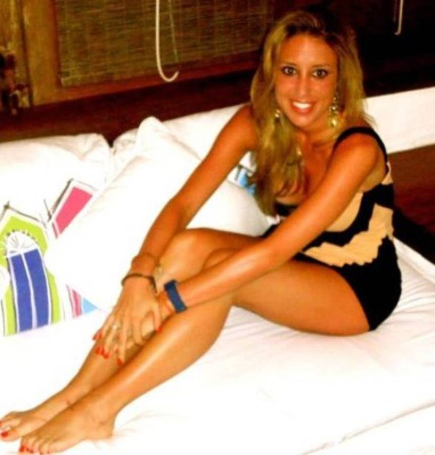 Bárbara Blanco, la hermosura que piden para la presidencia del Rácing