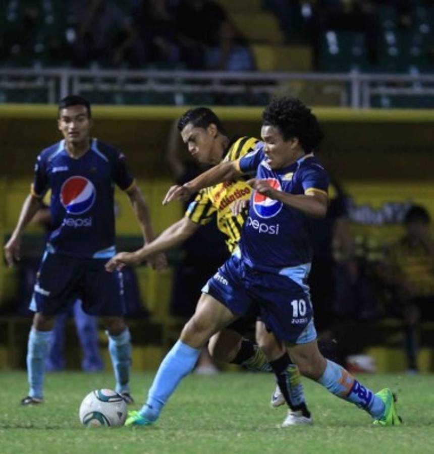 EN FOTOS: Así es la nueva vida de Juan Carlos Acevedo, ex jugador del Real España