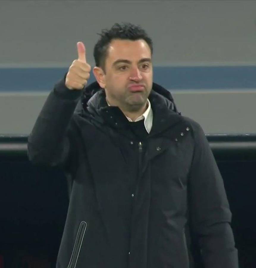 Piqué se disfraza de ‘9’, el mensaje por el conflicto Rusia-Ucrania y Puyol sorprende con su revelación en el Barcelona-Napoli