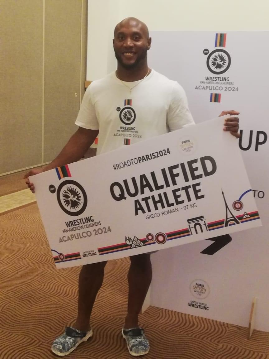 El luchador Kevin Mejía se coronó campeón panamericano y en el clasificatorio a los Olímpicos lo logró de forma invicta.