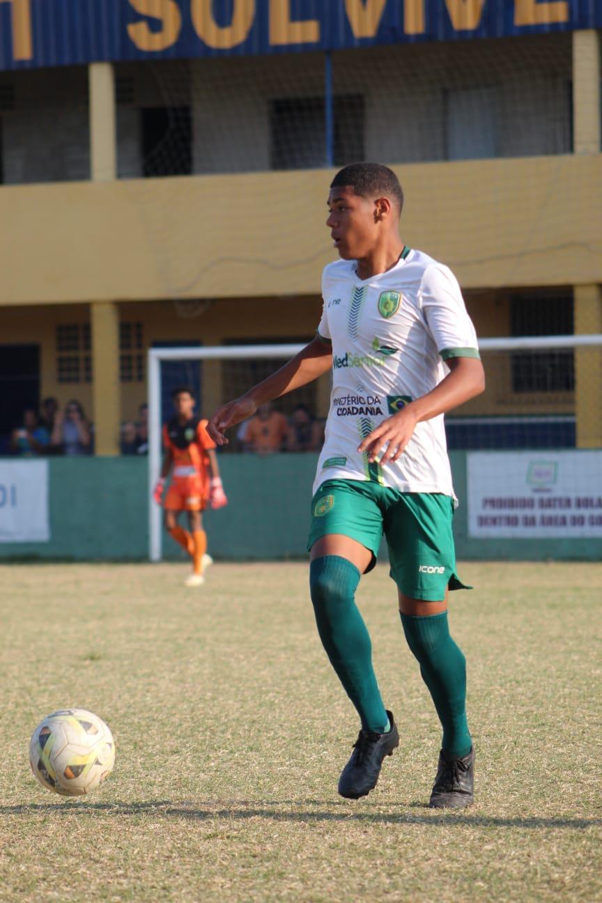El joven brasileño que le gustaría jugar para la Selección de Honduras y su padre dejó su sello goleador en tierras catrachas
