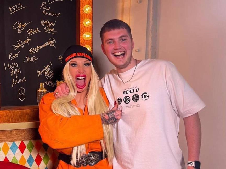 Actriz muere semanas después de la muerte de su novio, exfutbolista de un equipo de Inglaterra