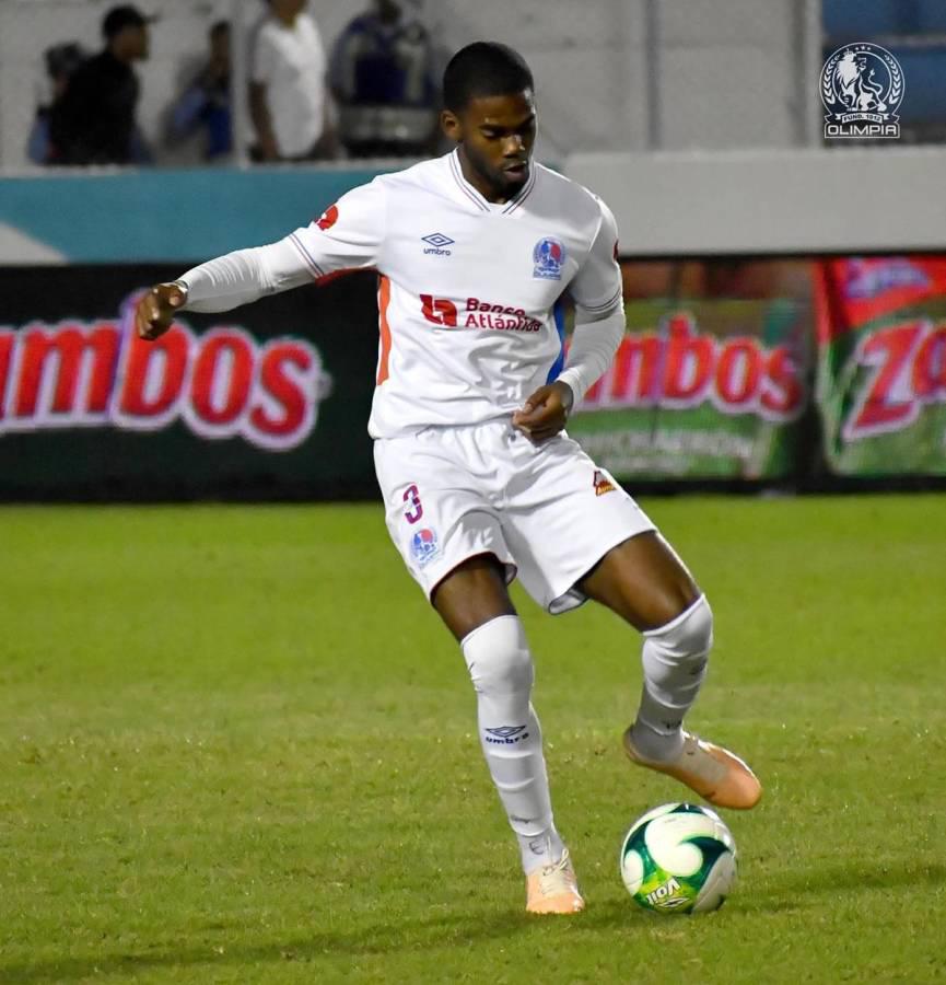 FICHAJES: Bajas en Olimpia, legionarios cambian de club, Auzmendi recibe propuesta y Motagua va por goleador mexicano