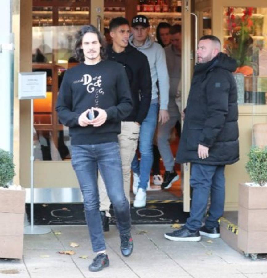 Jugadores del Manchester United se reúnen para almorzar y así fue captado Cristiano Ronaldo tras ser multado