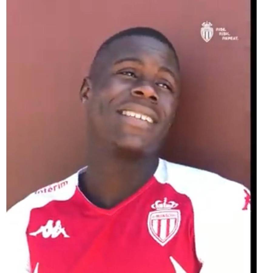 Llegaron este mercado y Barcelona los dejaría ir gratis; Aceptan la salida de Cristiano Ronaldo y el bombazo de Chicharito ¿Y Keylor Navas?