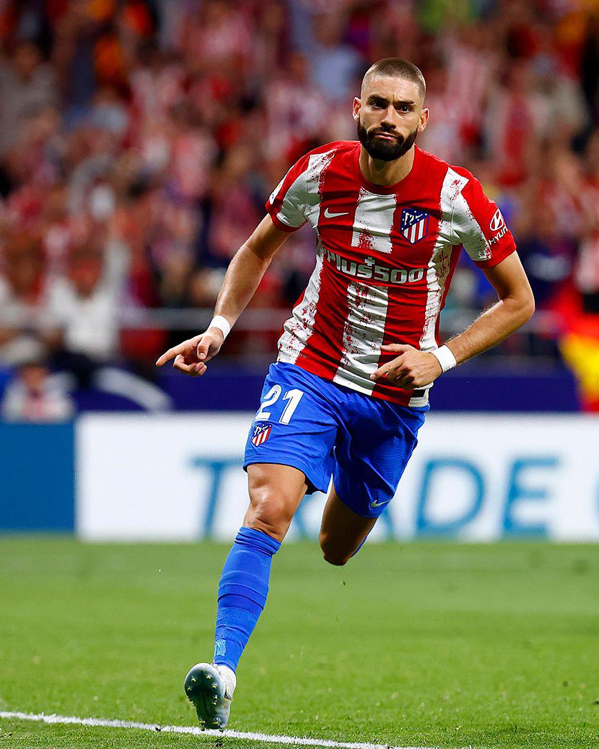 Se le cae fichaje al Barcelona, Real Madrid agita el mercado y Cristiano Ronaldo recibe otra mala noticia