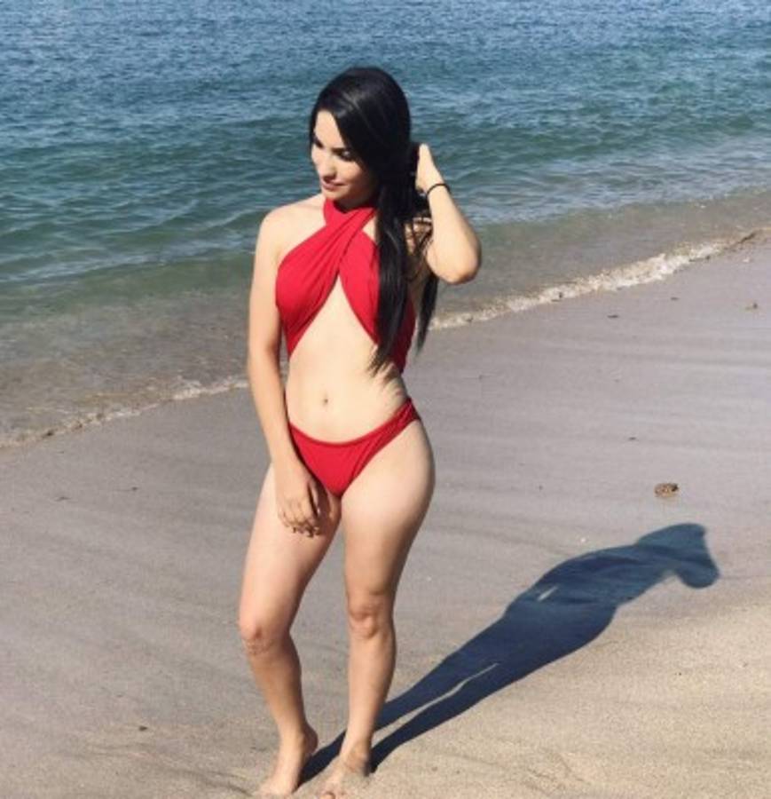 Kimberly Loaiza, la modelo centroamericana de la semana