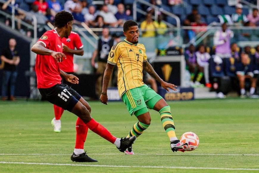 Rechazó ir a la Copa América y se fue de vacaciones al país rival: el tremendo desplante de Leon Bailey a Jamaica