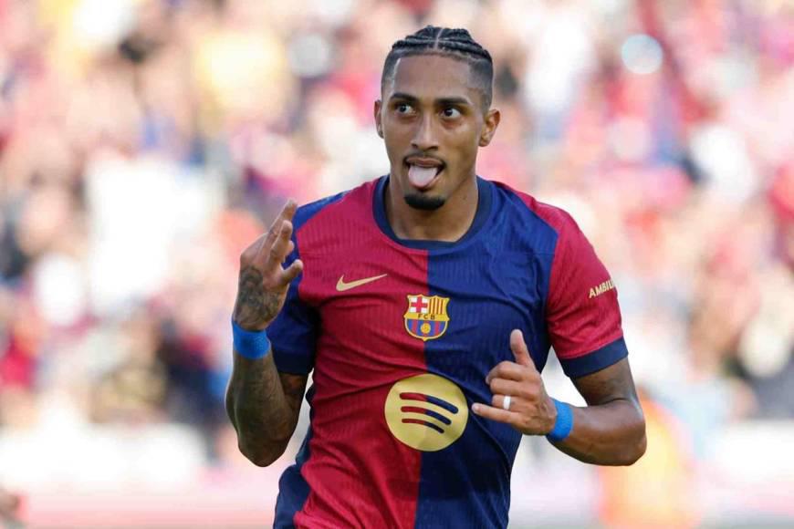 “Tú eres feo hasta con dinero”: el motivo por el que se burlan de Raphinha por polémica foto con su mujer y explota