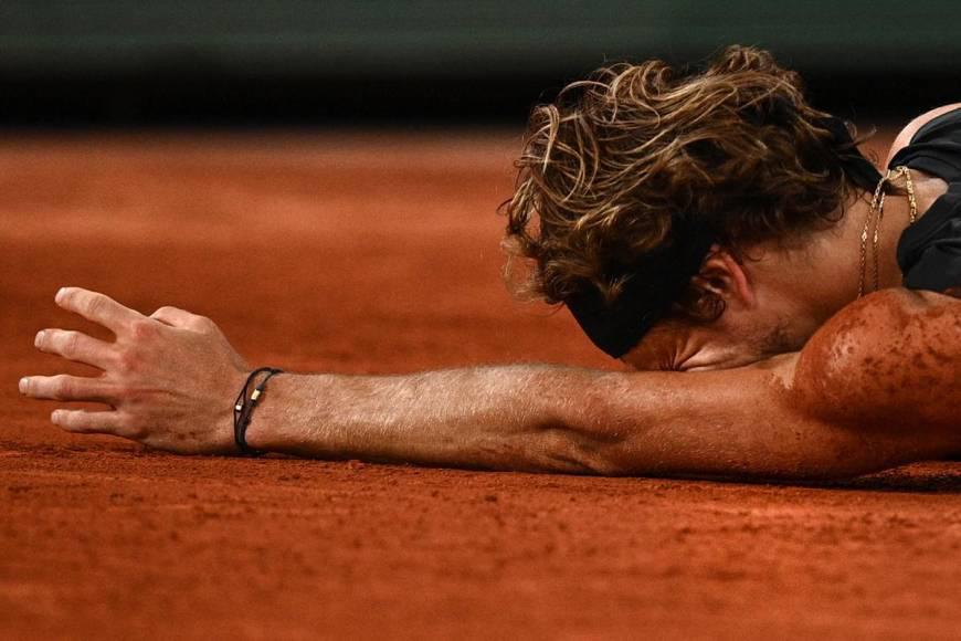 ¡Escalofriante! La dura lesión de Alexander Zverev ante Rafa Nadal: Así le quedó el tobillo y terminó en silla de ruedas