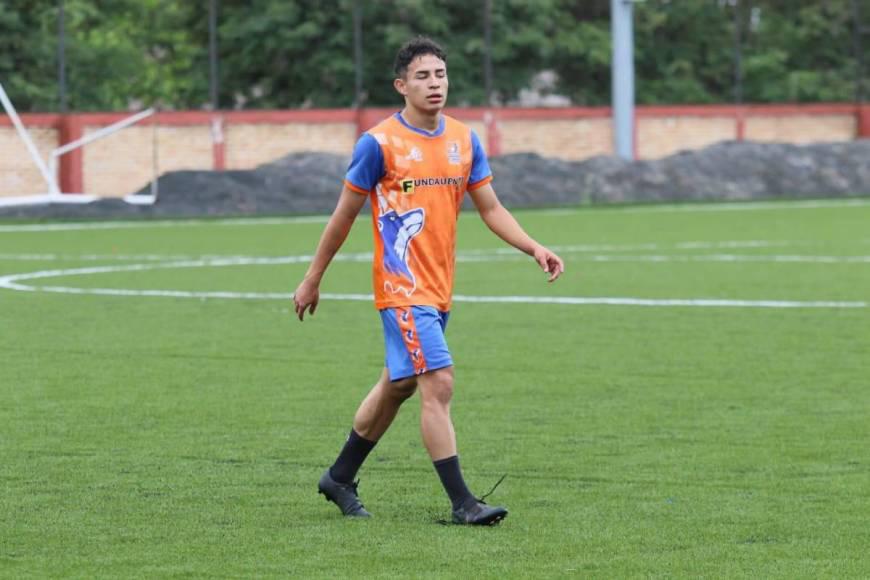 Fichajes: Olimpia amarra dos altas más para el Apertura, Motagua pasa la escoba y hondureño ficha en Alemania