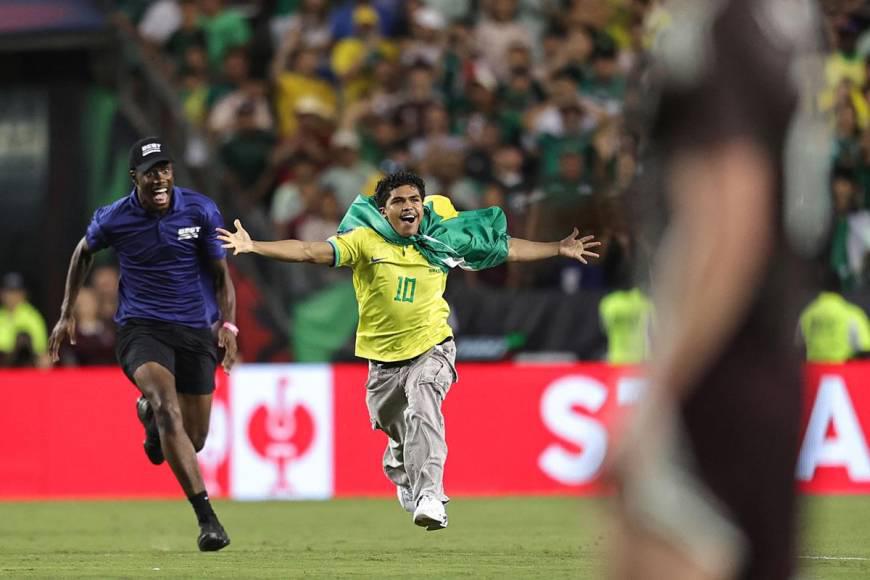 Endrick al ‘estilo’ Messi, inesperado gesto de Vinicius Junior y el problema que hubo en el México - Brasil