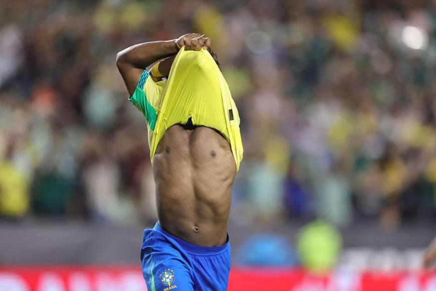 Endrick al ‘estilo’ Messi, inesperado gesto de Vinicius Junior y el problema que hubo en el México - Brasil