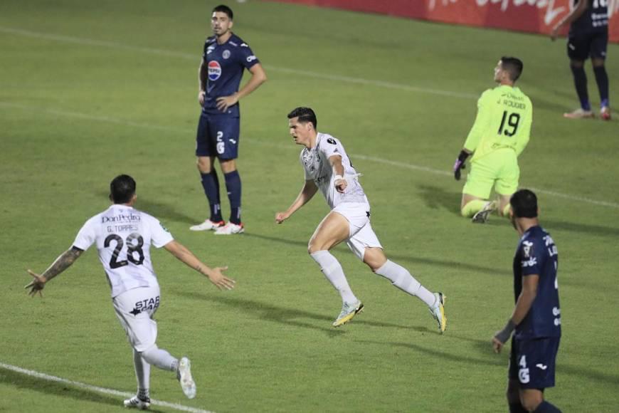 El villano del juego, motivo del berrinche de Rubilio Castillo y la pelea que hubo en el Motagua - Herediano