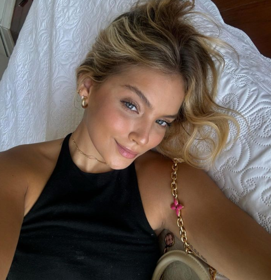 Real Madrid lo fichó para el 2024: el delantero llegará acompañado con esta preciosa modelo