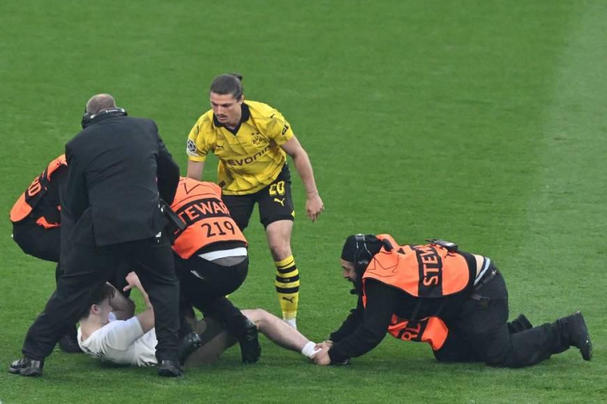 Quién es el peligroso influencer que provocó hecho insólito en la Champions: el dinero que pagó y el que celebró como Cristiano