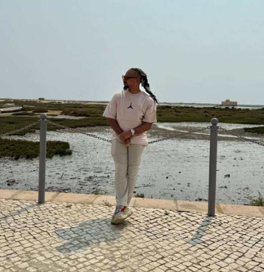 Fue “mejor” que Cristiano Ronaldo, estuvo preso y sorprende con su nueva vida: debutó en el cine para adultos