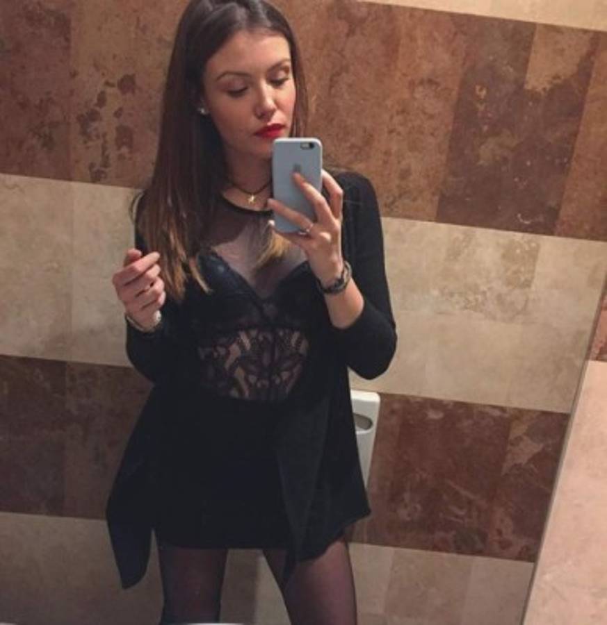 ¡Hermosa! Alice Arlanch la hermosa madrina del Giro y aficionada al Milán