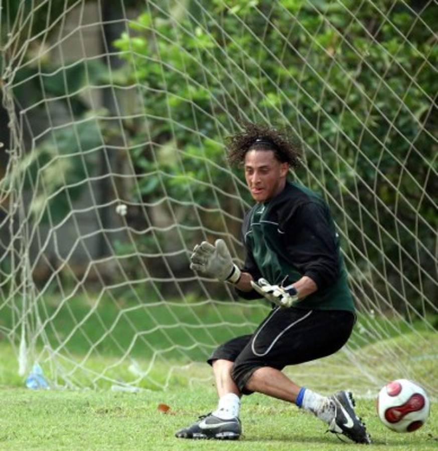 Los porteros que Honduras ha puesto en el extranjero; Buba podría engrosar la lista