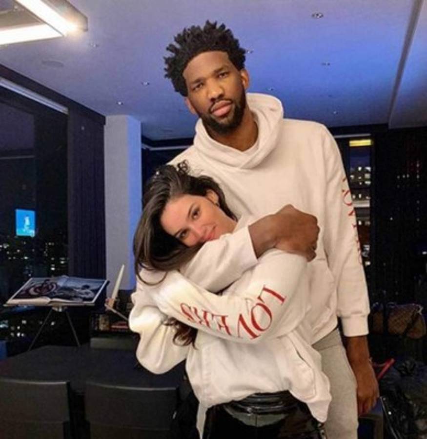 Anne de Paula, la hermosa modelo que sale con la estrella de la NBA Joel Embiid
