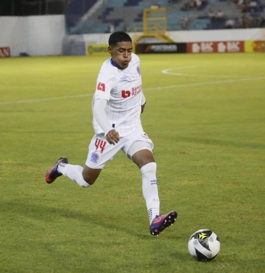 ¿Qué pasa con Edwin Rodríguez? Espinel decide si juega con 1 o 2 delanteros en la primera batalla de la final contra Real España