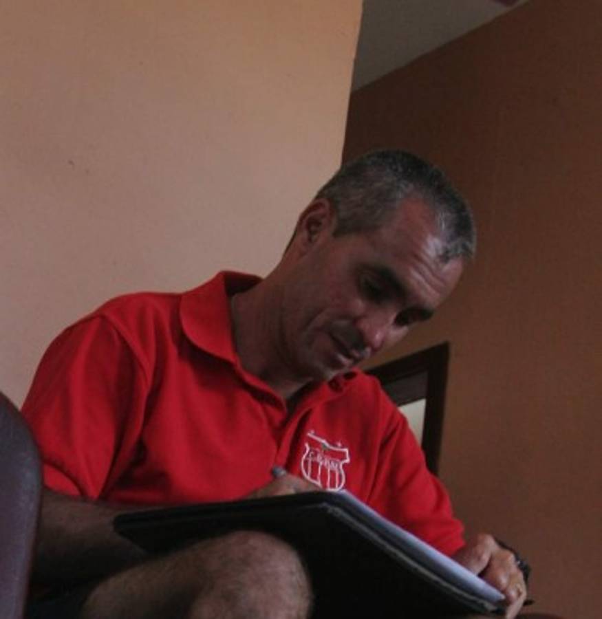 FICHAJES: Barrida en Real España; Olimpia y el futuro del entrenador