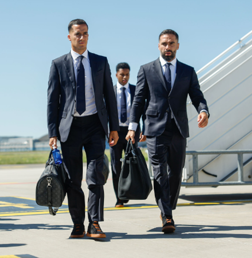 Mbappé desata la locura: así fue la llegada del Real Madrid a Varsovia para disputar el primer título de la temporada