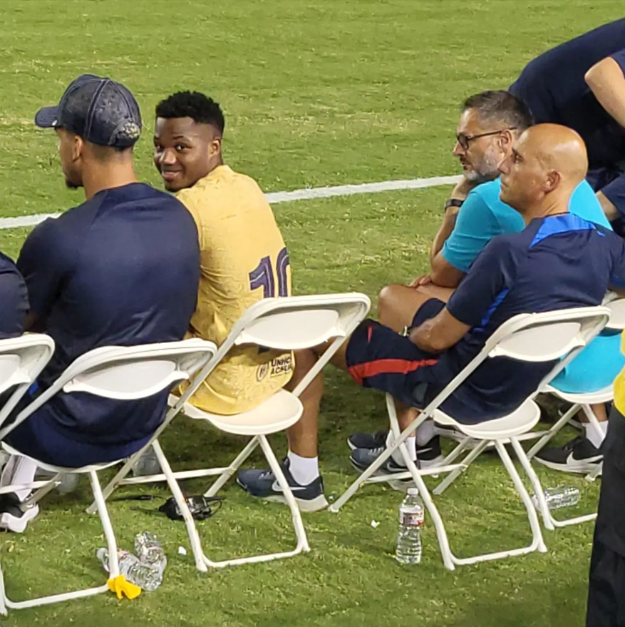 Así reaccionó Ansu Fati ante los gritos de una aficionada hondureña.