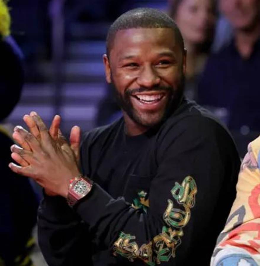 El dineral que ganó Floyd Mayweather por la derrota del 'Canelo' ante Crawford: su patrimonio al descubierto