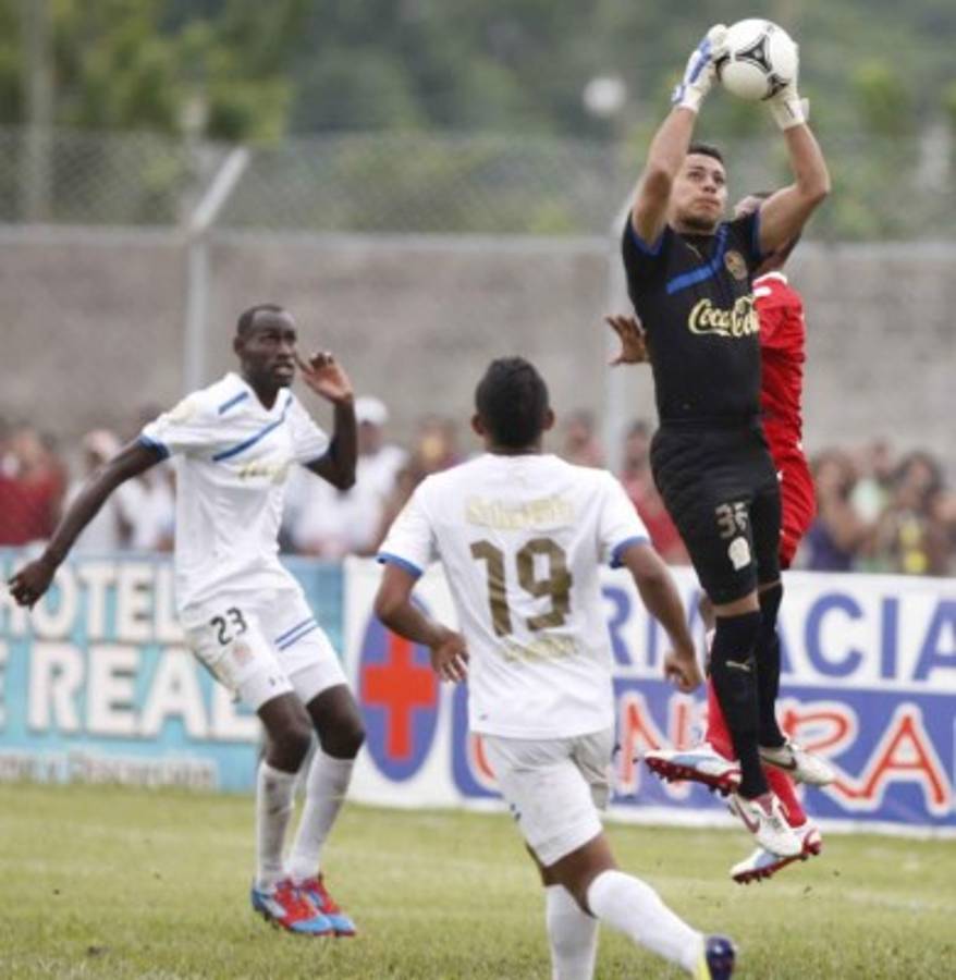 Así ha sido la carrera del portero hondureño Francisco 'Panchi' Reyes